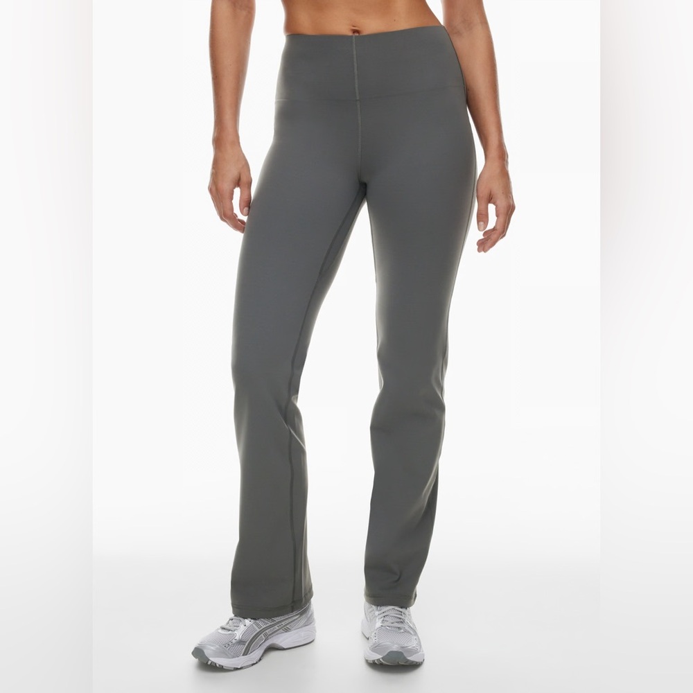 Size Small Aritzia Golden PowerSculpt™ Resilient Pant in coal grey